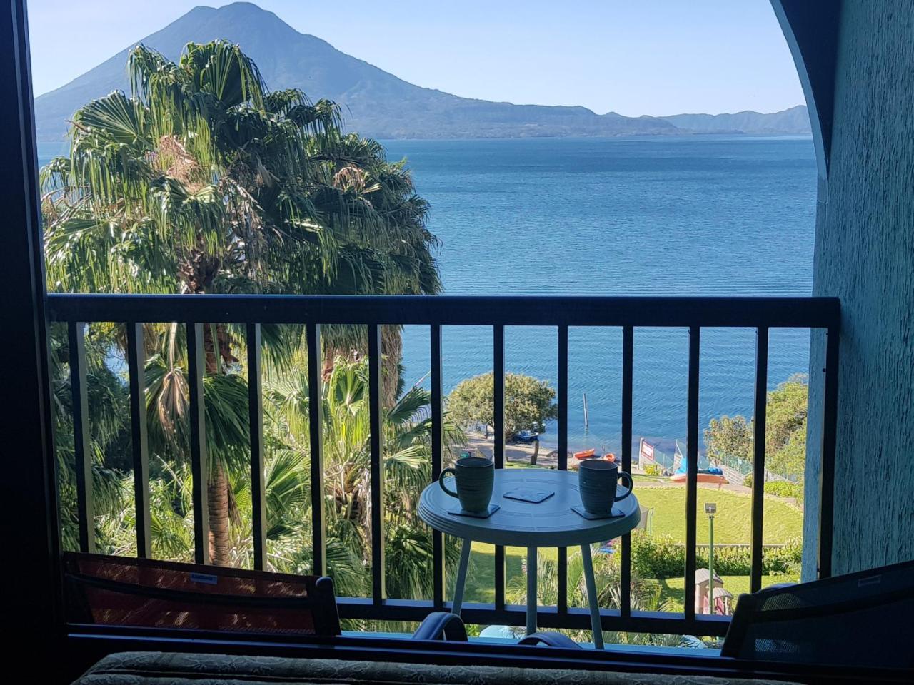 The Paradise Of Atitlan Suites - Free Breakfast Supplies Panajachel Extérieur photo