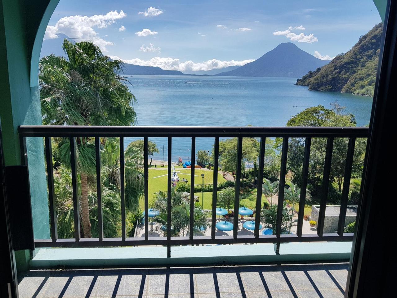 The Paradise Of Atitlan Suites - Free Breakfast Supplies Panajachel Extérieur photo
