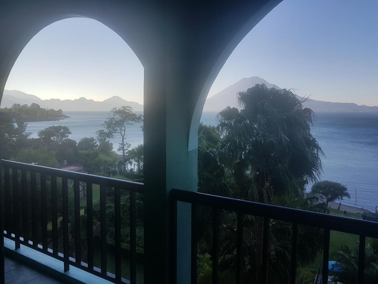 The Paradise Of Atitlan Suites - Free Breakfast Supplies Panajachel Extérieur photo